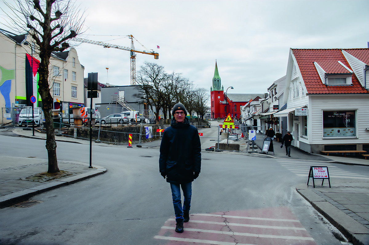 Terje Ulvestad mener barnetoget kan avsluttes i krysset Pedersgata/Langgata, slik det for eksempel gjorde i 2018. Foto: Sten Solberg