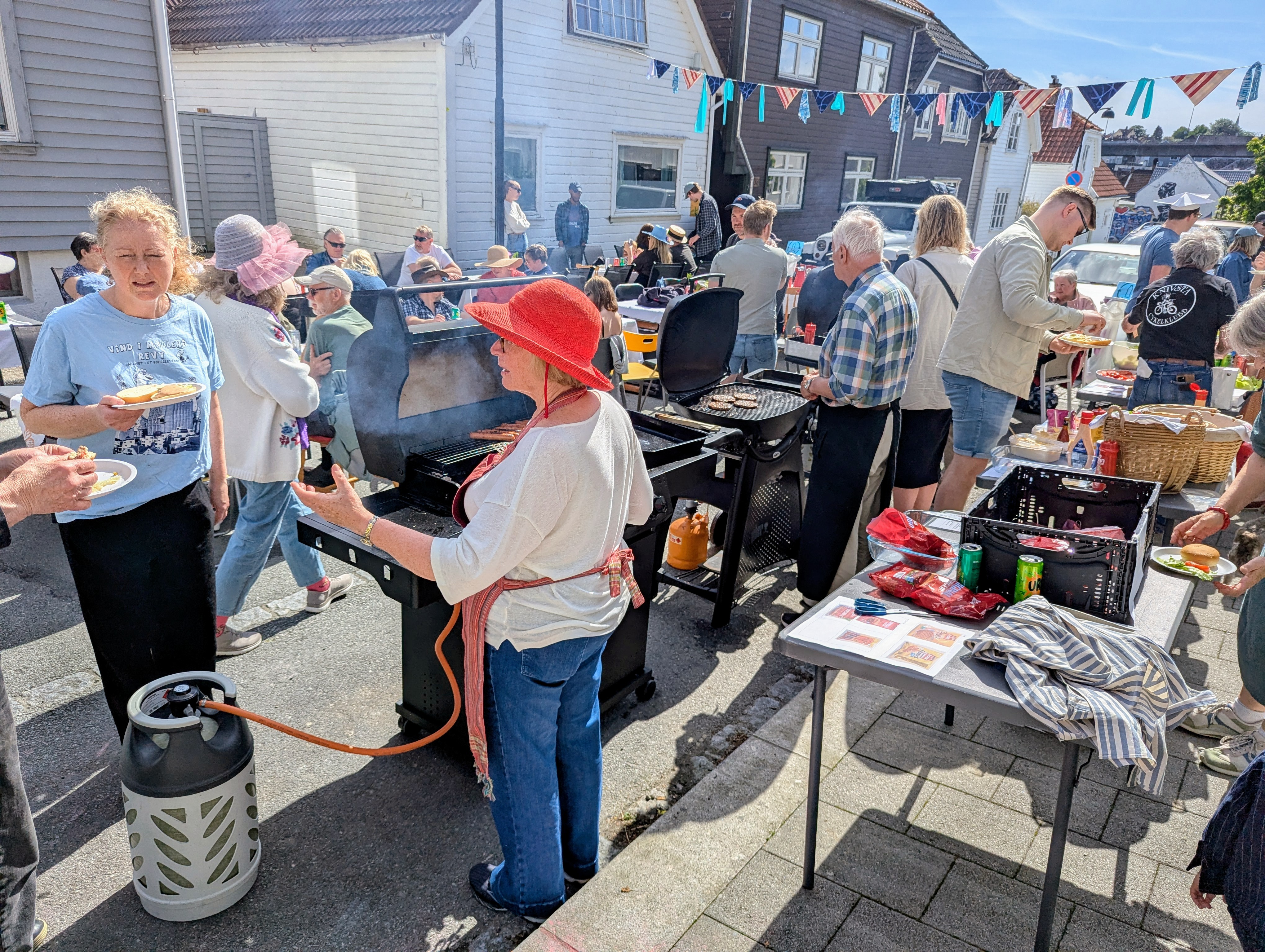 Flotte griller med mye mat på! Alle fikk!